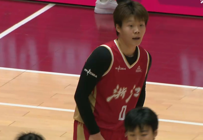 电竞赛程-WCBA焦点战:末节26-11定胜局 , 广东女篮客场87-68浙江豪取三连胜